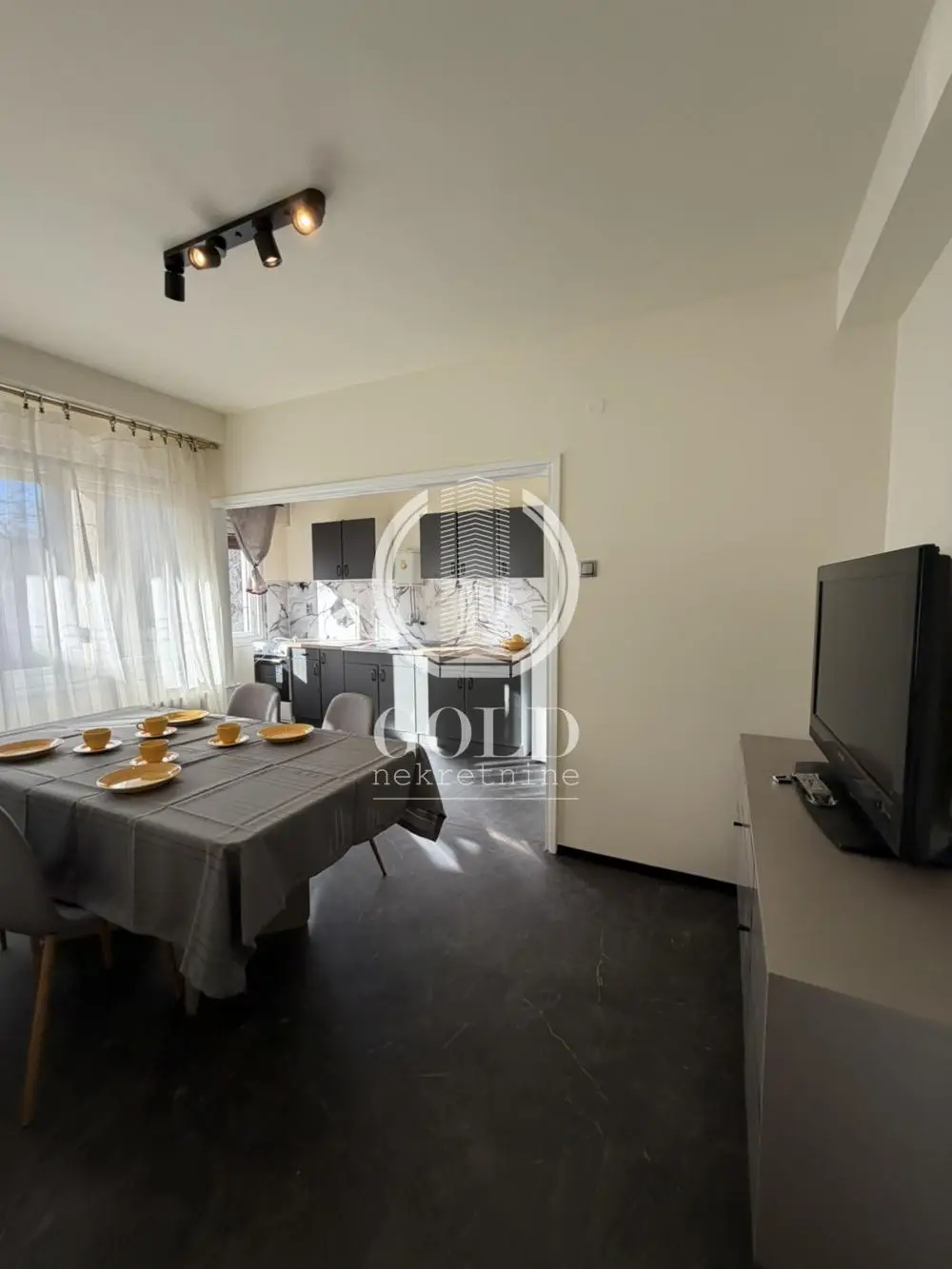 Stan - Novi Sad Centar - 204010746