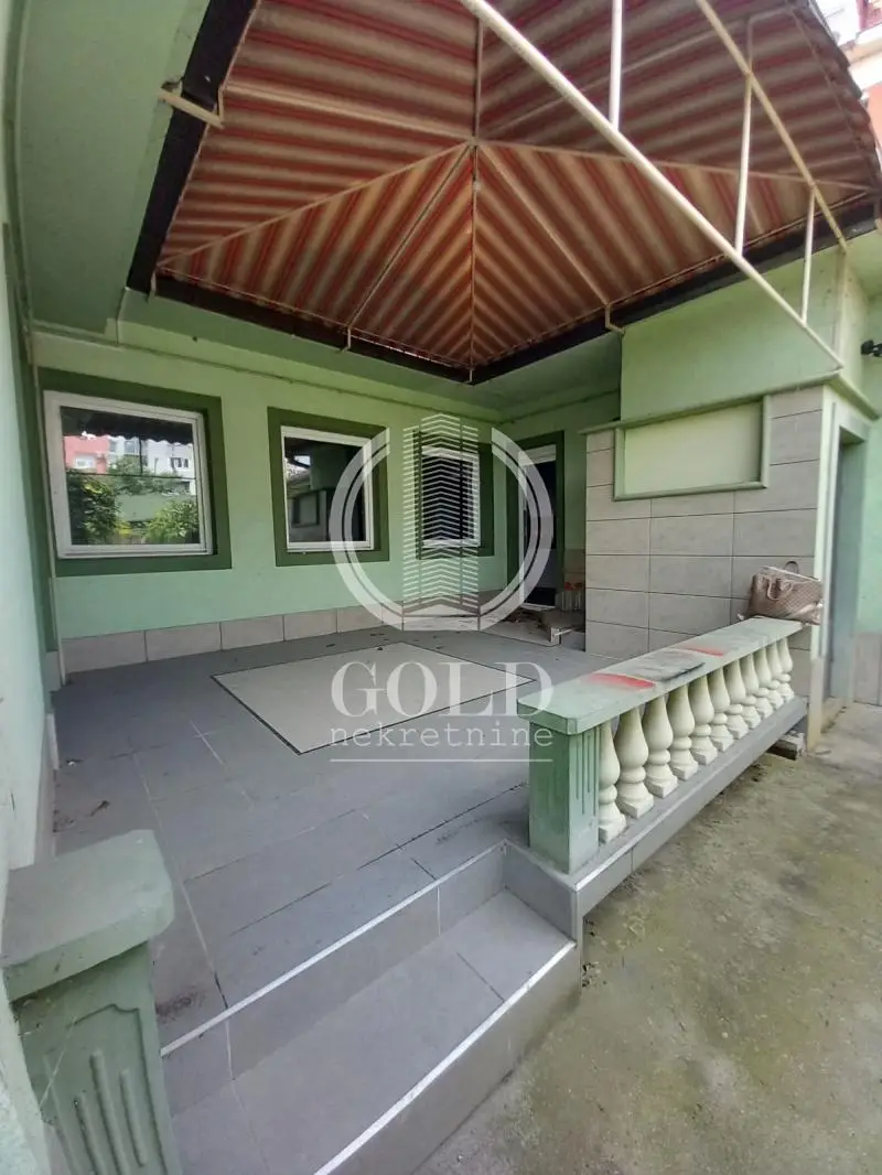 Kuća - Novi Sad Bulevar patrijarha Pavla - 204005818