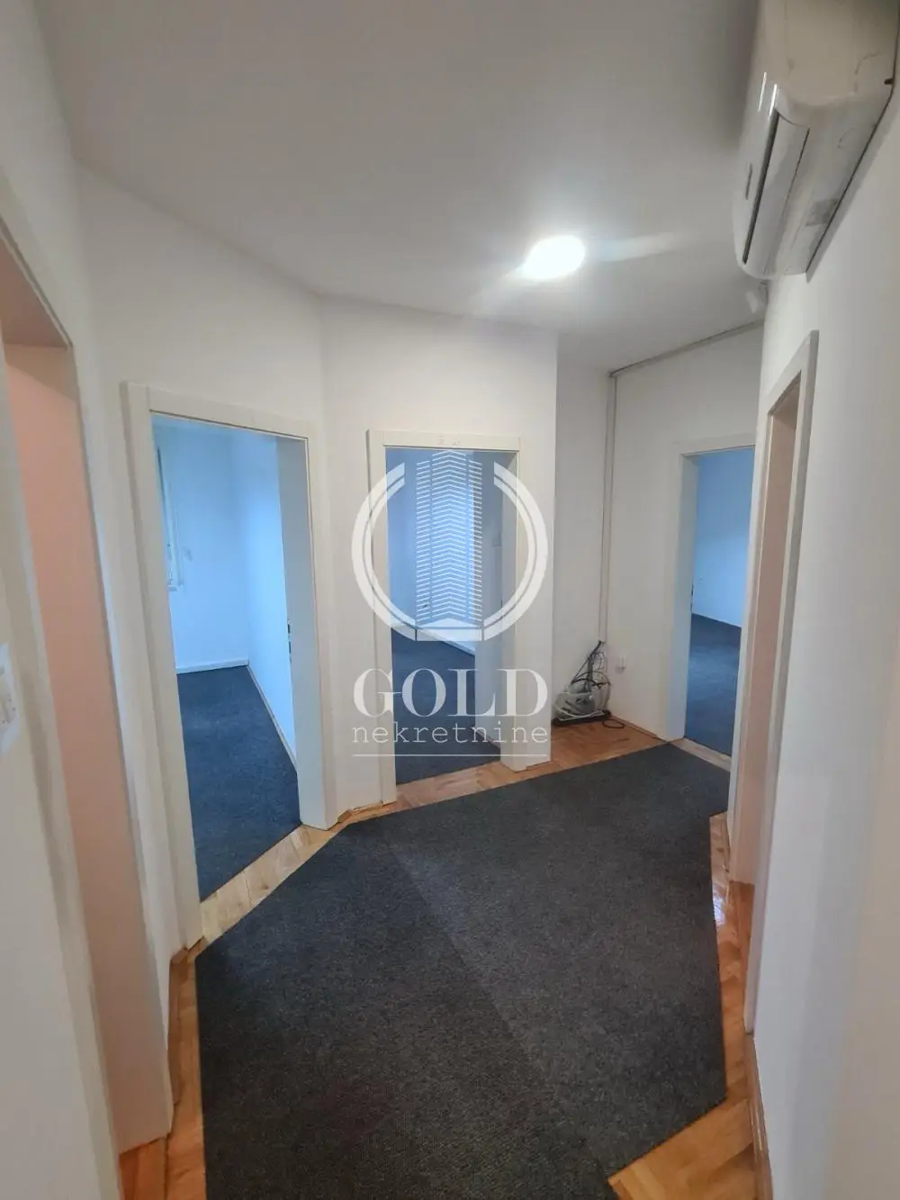 Stan - Novi Sad Grbavica - 204010265