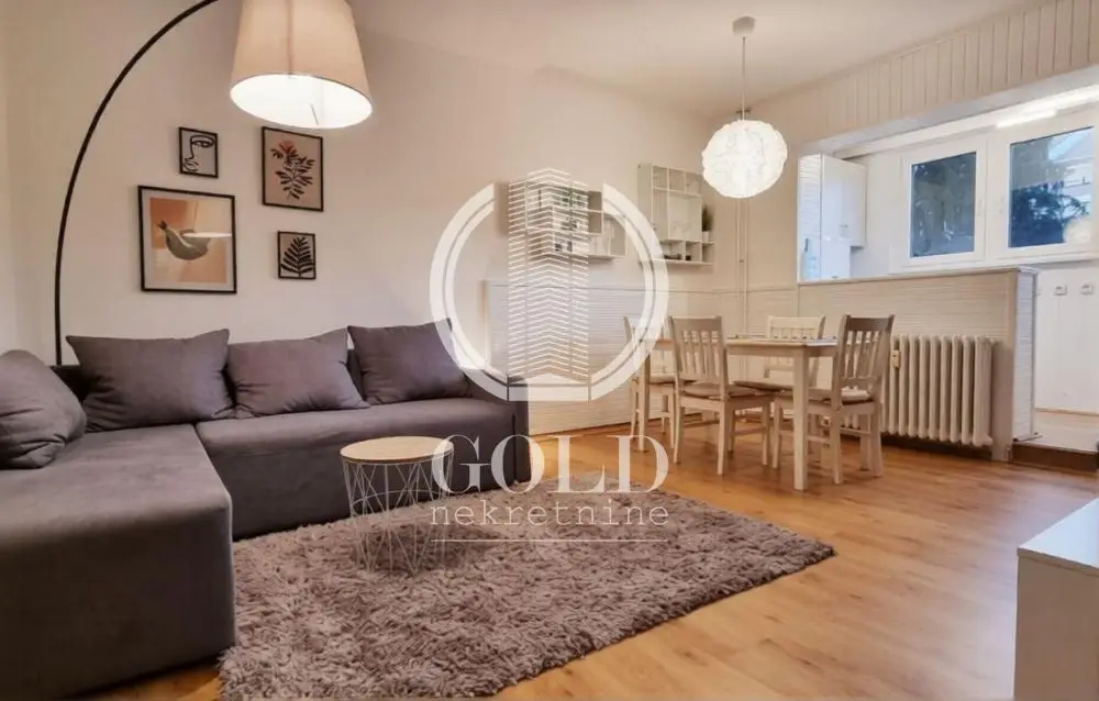 Stan - Petrovaradin (Novi Sad) Petrovaradin - 204007772