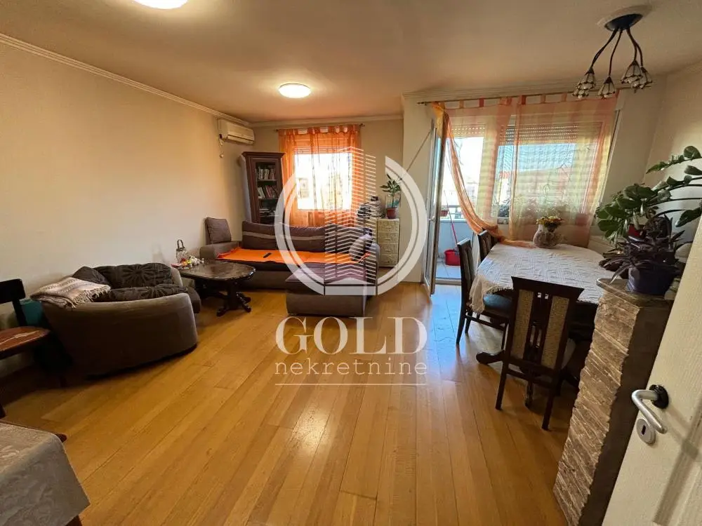 Stan - Novi Sad Bulevar patrijarha Pavla - 204008536