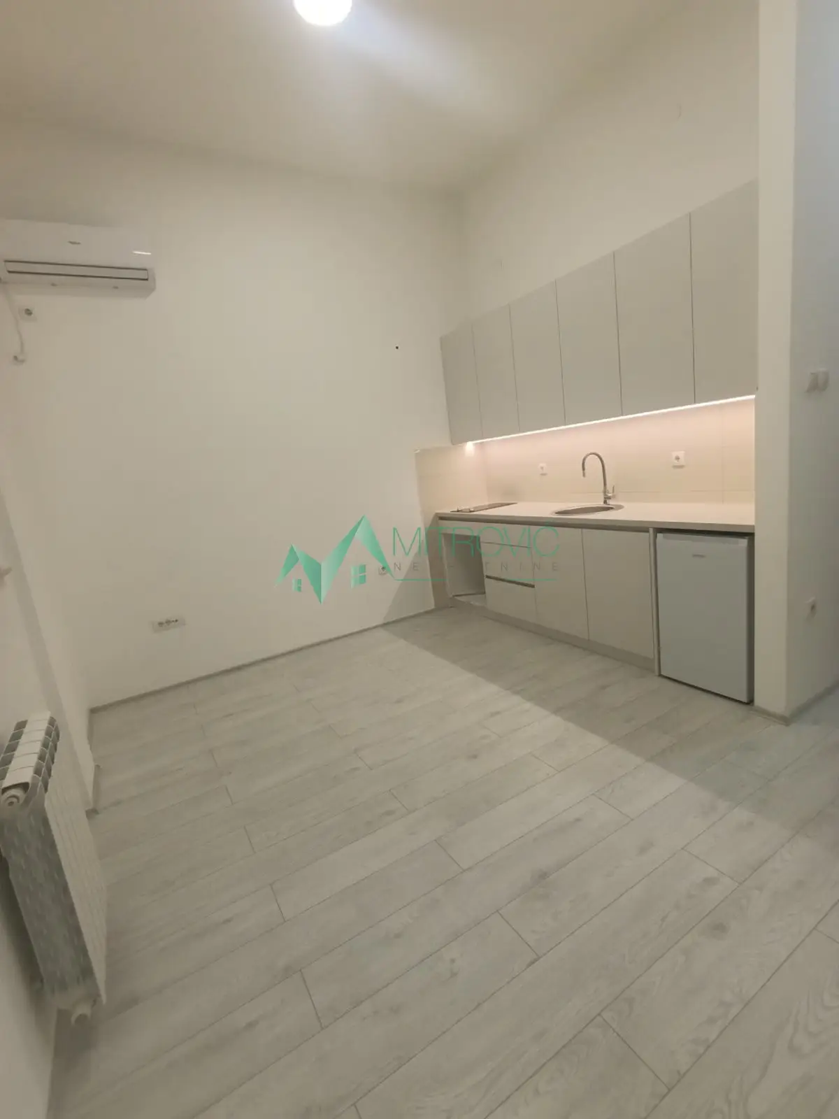 Stan - Novi Sad Socijalno - 9101856