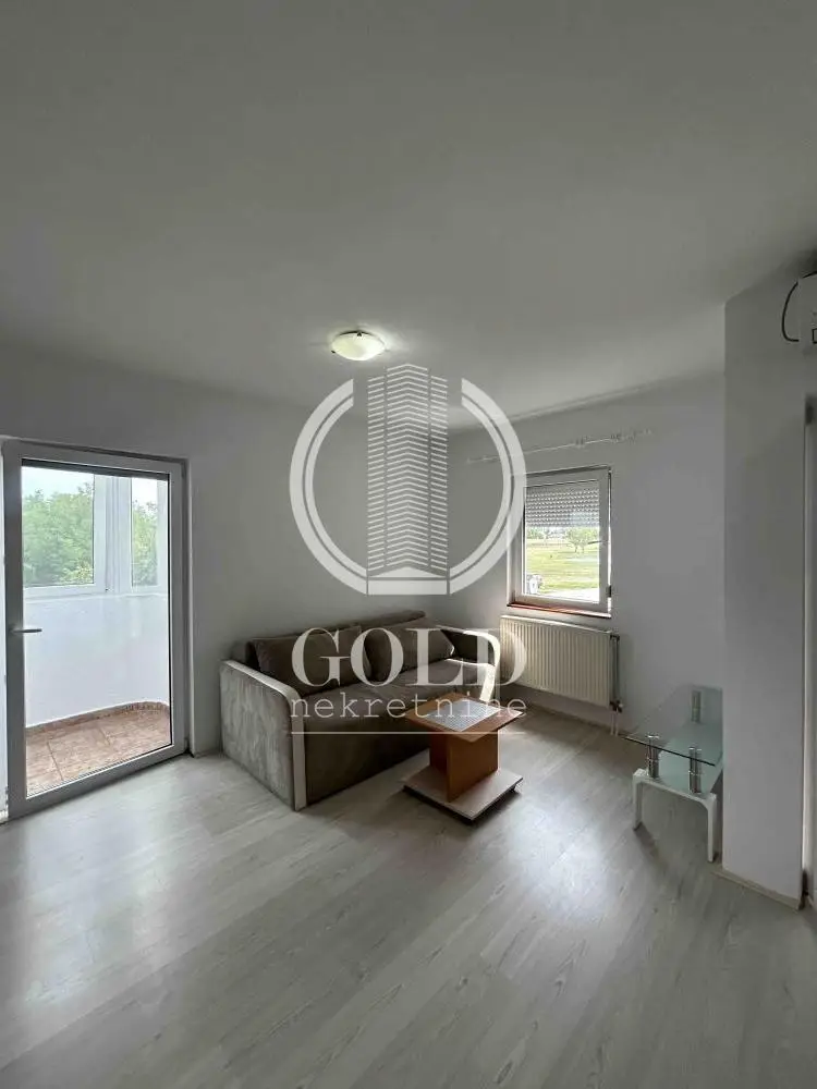 Stan - Novi Sad Salajka - 204010474