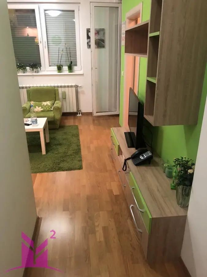 Stan - Novi Sad Adamovićevo naselje - 1099