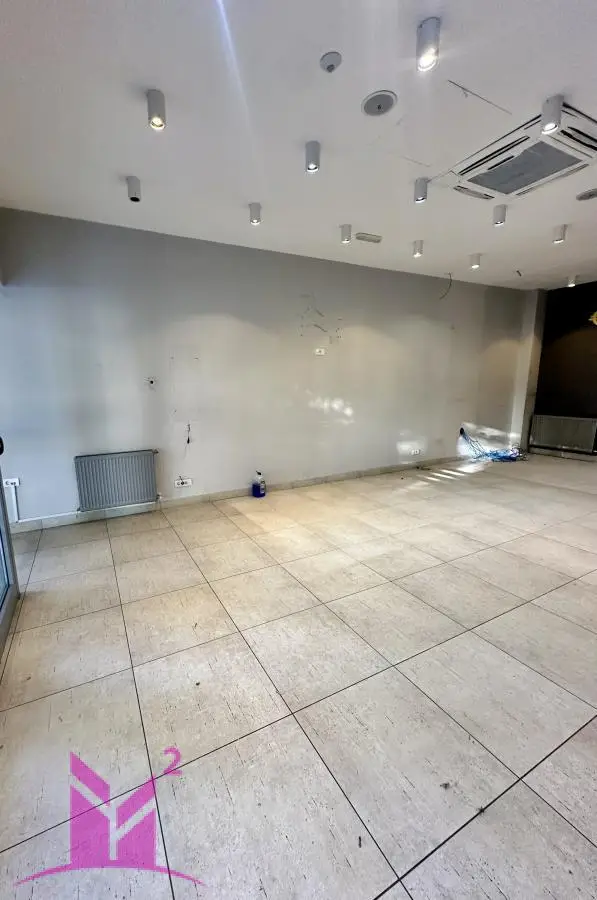 Lokal - Novi Sad Bulevar Oslobođenja - 1824