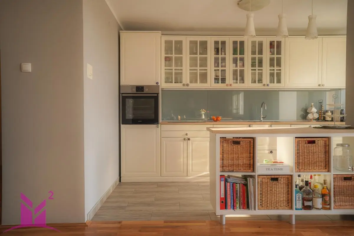 Stan - Novi Sad Liman 4 - 1828