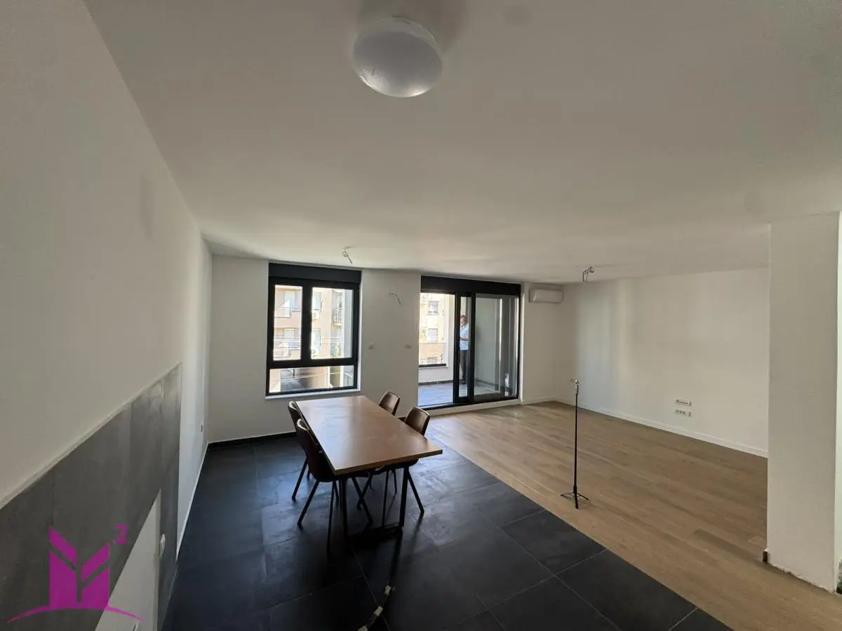 Stan - Novi Sad Bulevar Evrope - 1944