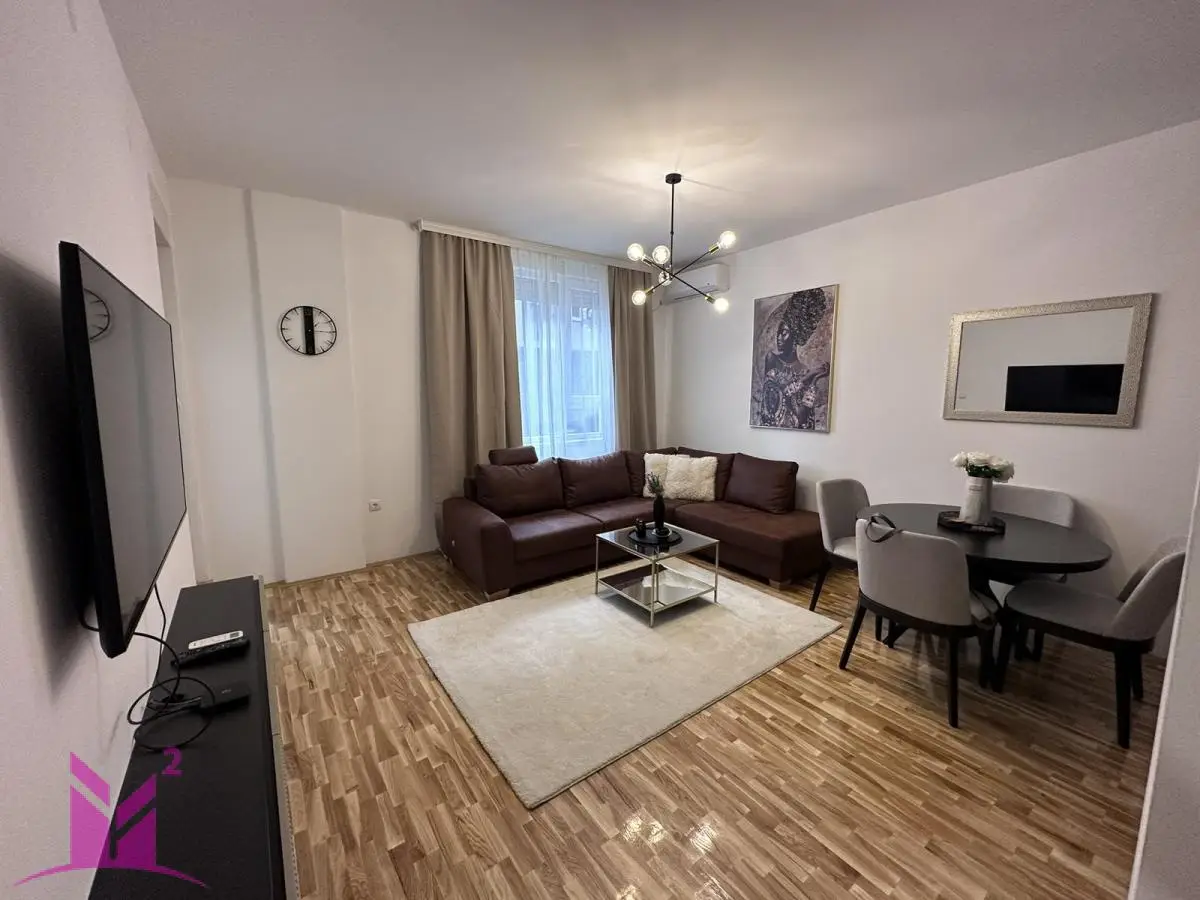 Stan - Novi Sad Salajka - 2007