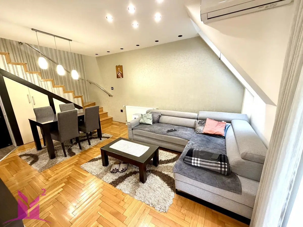 Stan - Novi Sad Centar - 2162