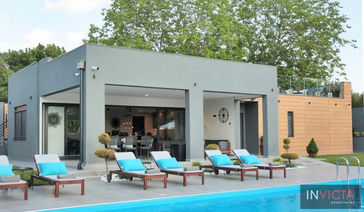 Kuća - Petrovaradin (Novi Sad) Petrovaradin - 2168