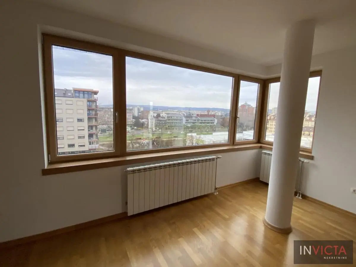 Stan - Novi Sad Centar - 2177