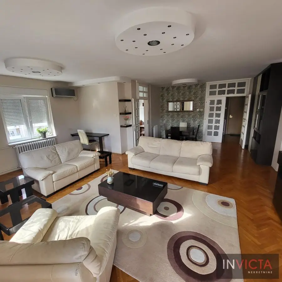 Stan - Novi Sad Centar - 2178