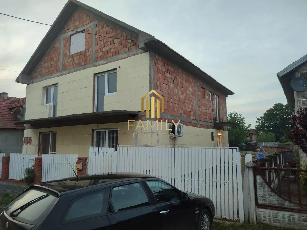 Kuća - Pećinci Pećinci - 2532