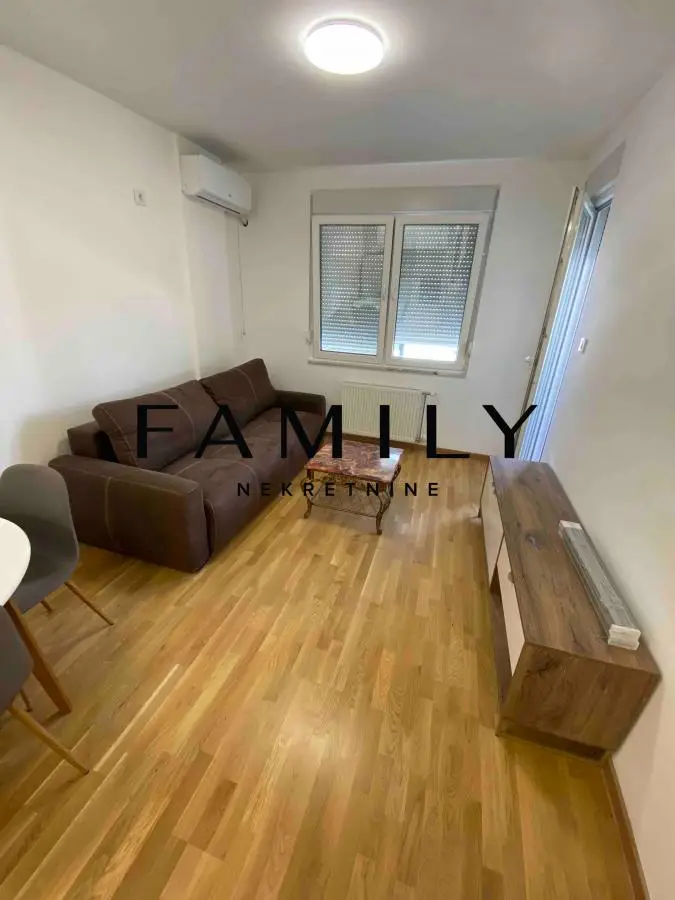 Stan - Novi Sad Avijatičarsko naselje - 2748