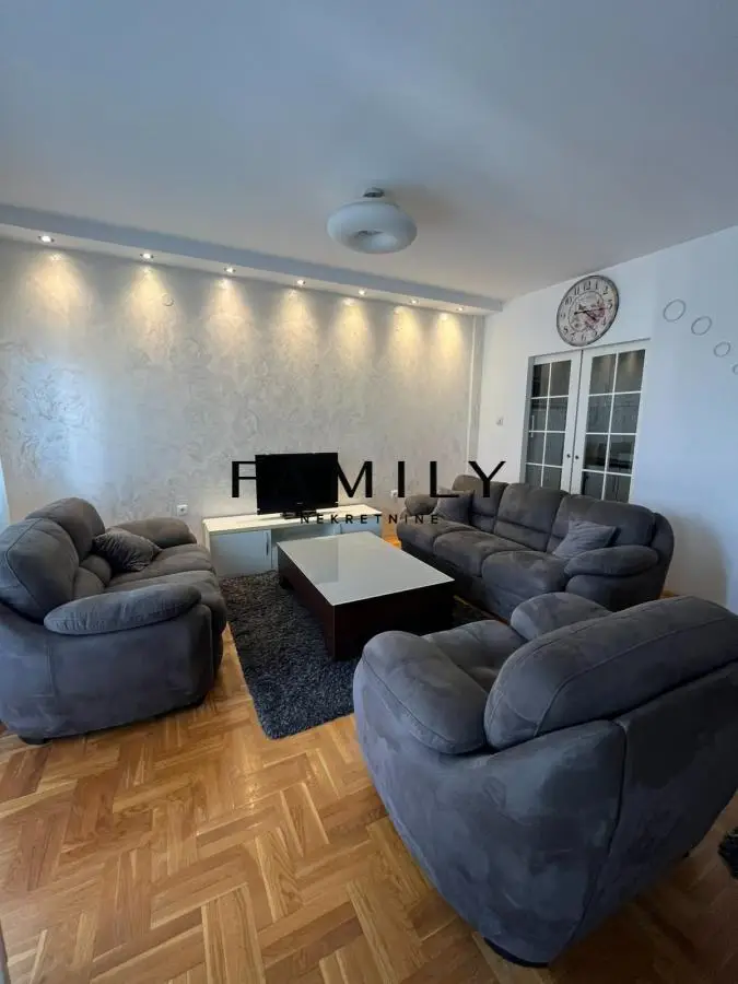 Stan - Novi Sad Detelinara - 2992