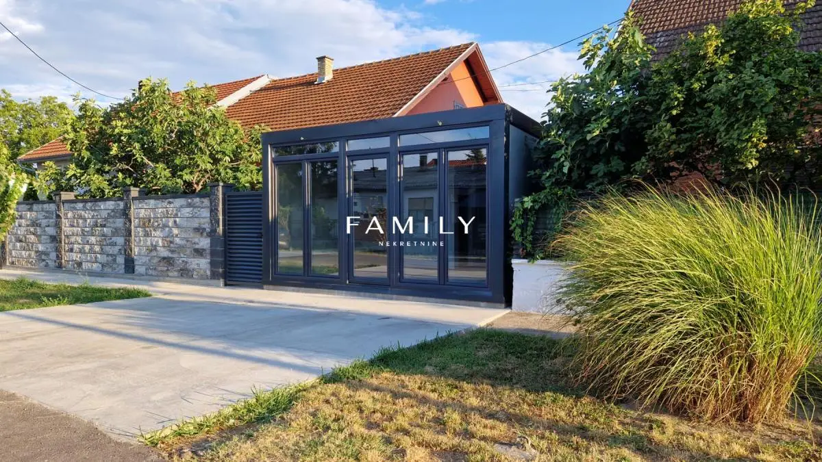 Lokal - Novi Sad Veternk - 3123