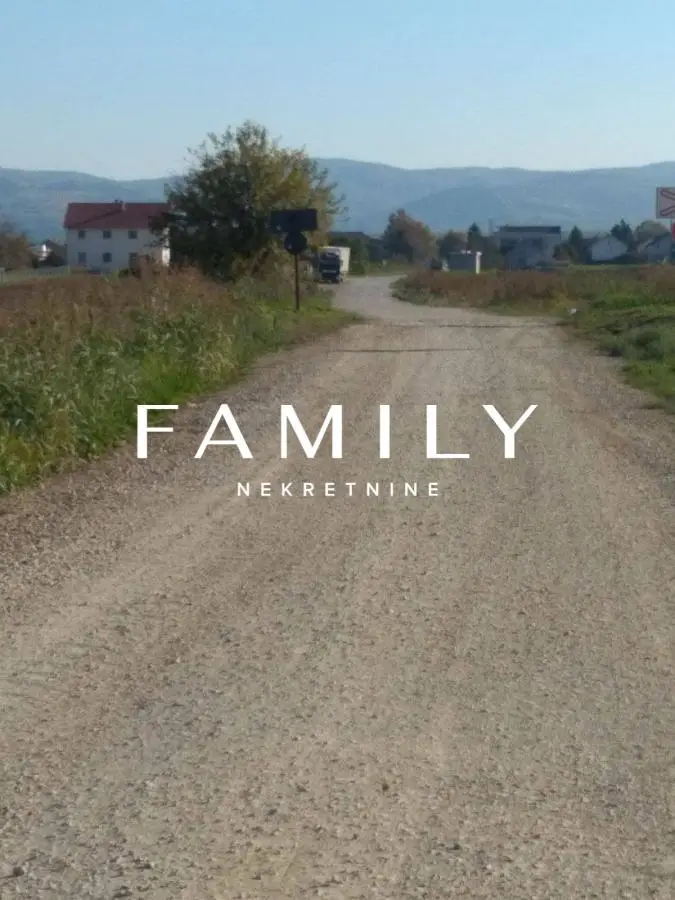 Plac - Novi Sad Futog - 3381