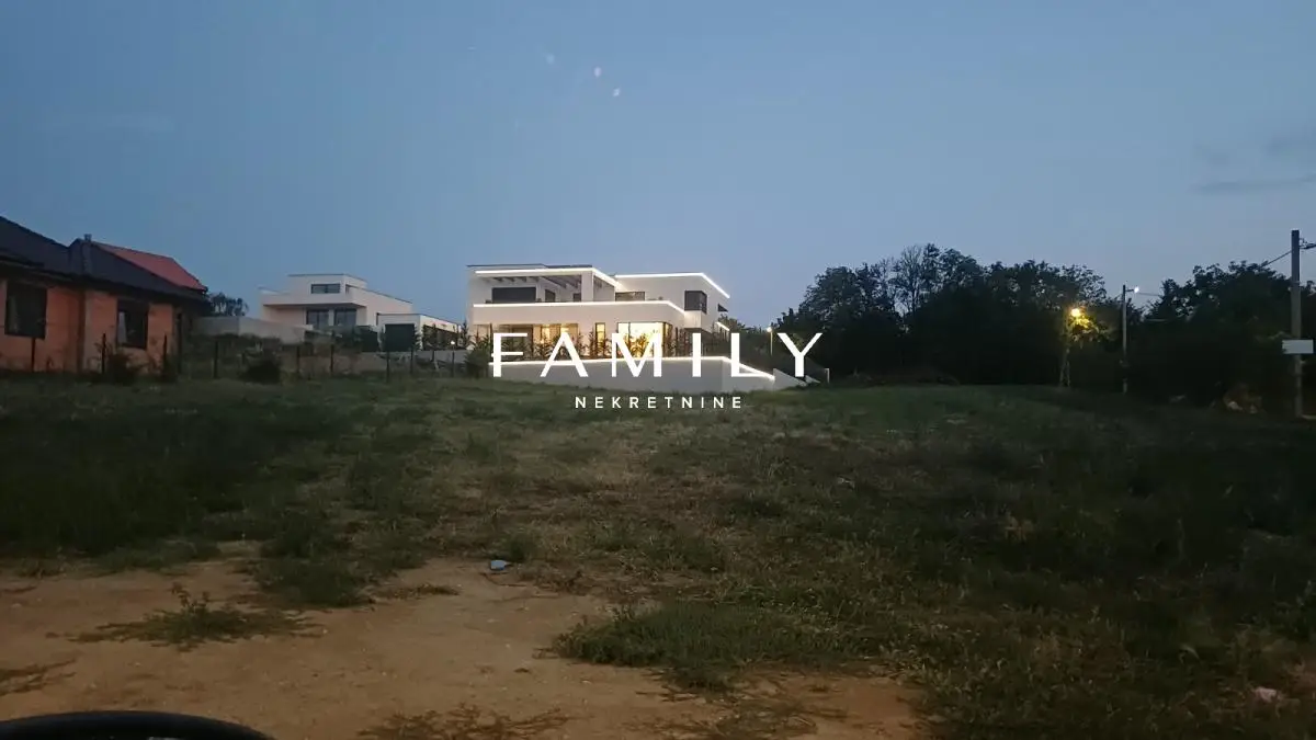 Plac - Sremska Kamenica Tatarsko brdo - 3679