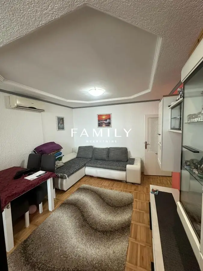 Stan - Novi Sad Detelinara - 3840