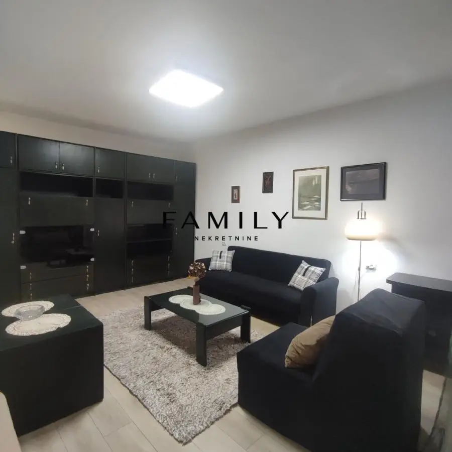 Stan - Novi Sad Centar - 3910