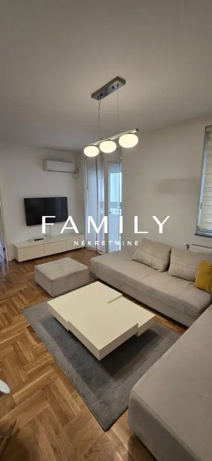 Stan - Novi Sad Detelinara - 3950