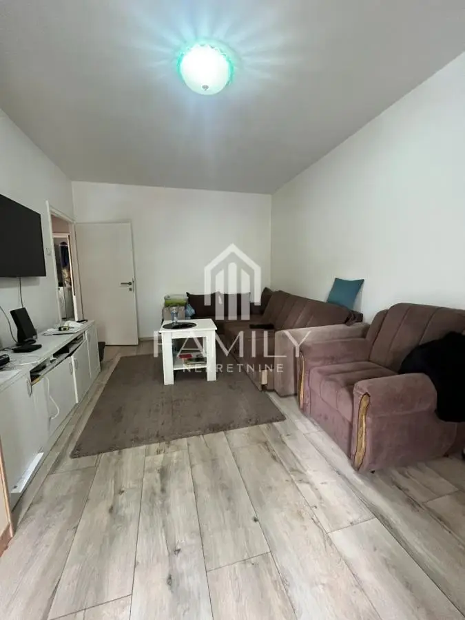 Stan - Novi Sad Detelinara - 4115