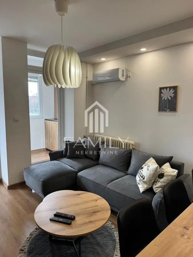 Stan - Novi Sad Novo Naselje - 4127