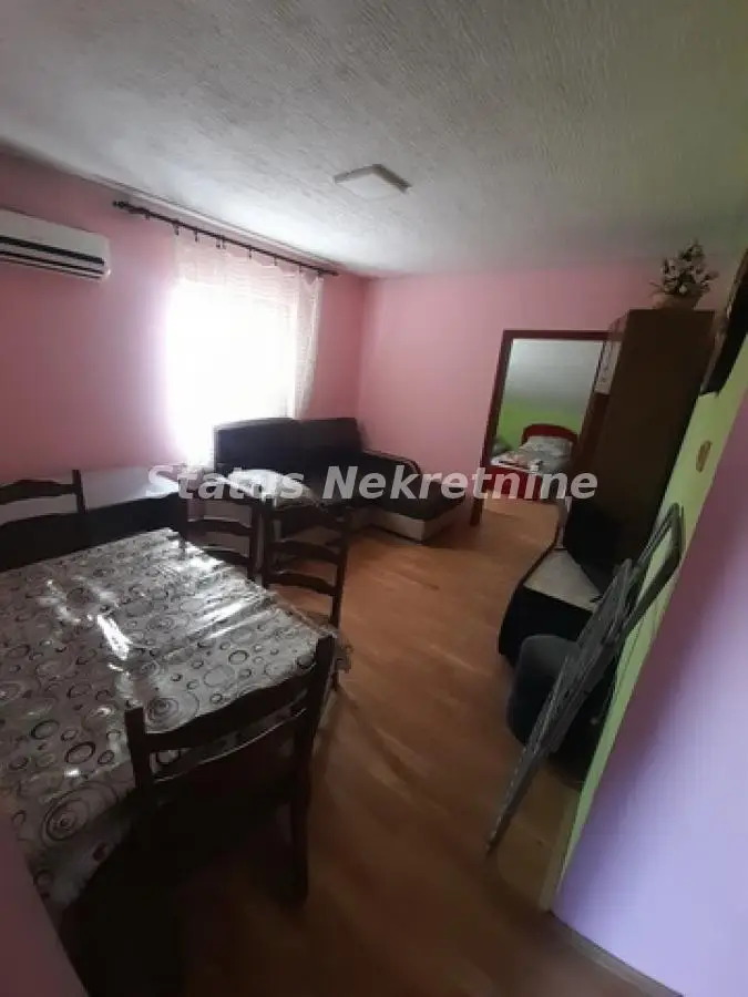 Stan - Petrovaradin (Novi Sad) Petrovaradin - 22035