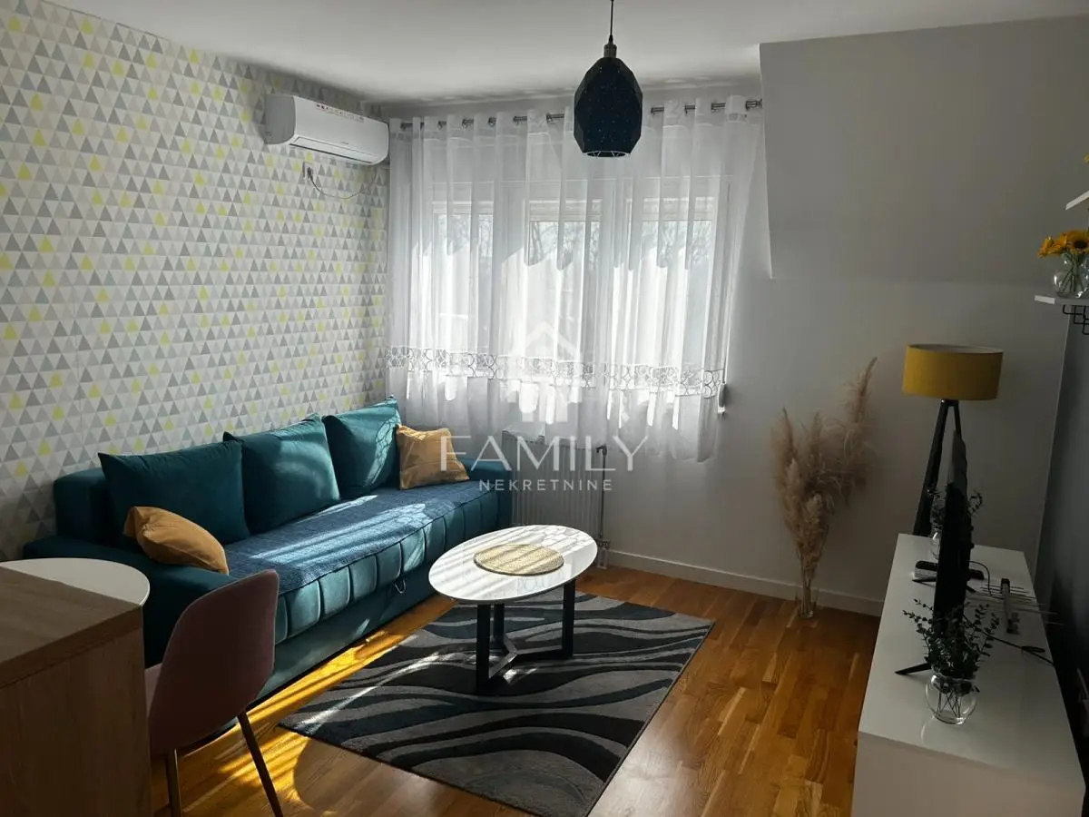 Stan - Novi Sad Novo Naselje - 4146