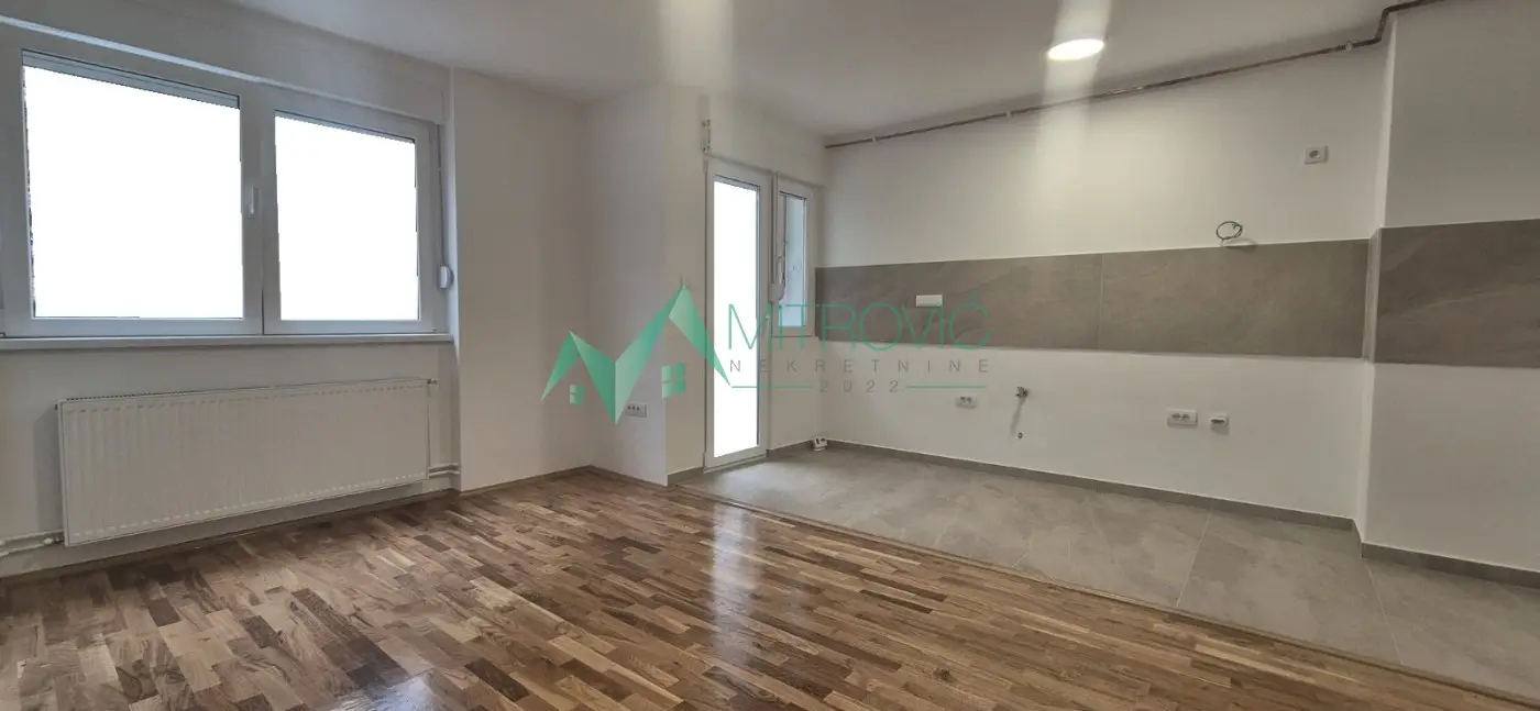 Stan - Novi Sad Adamovićevo naselje - 1003970