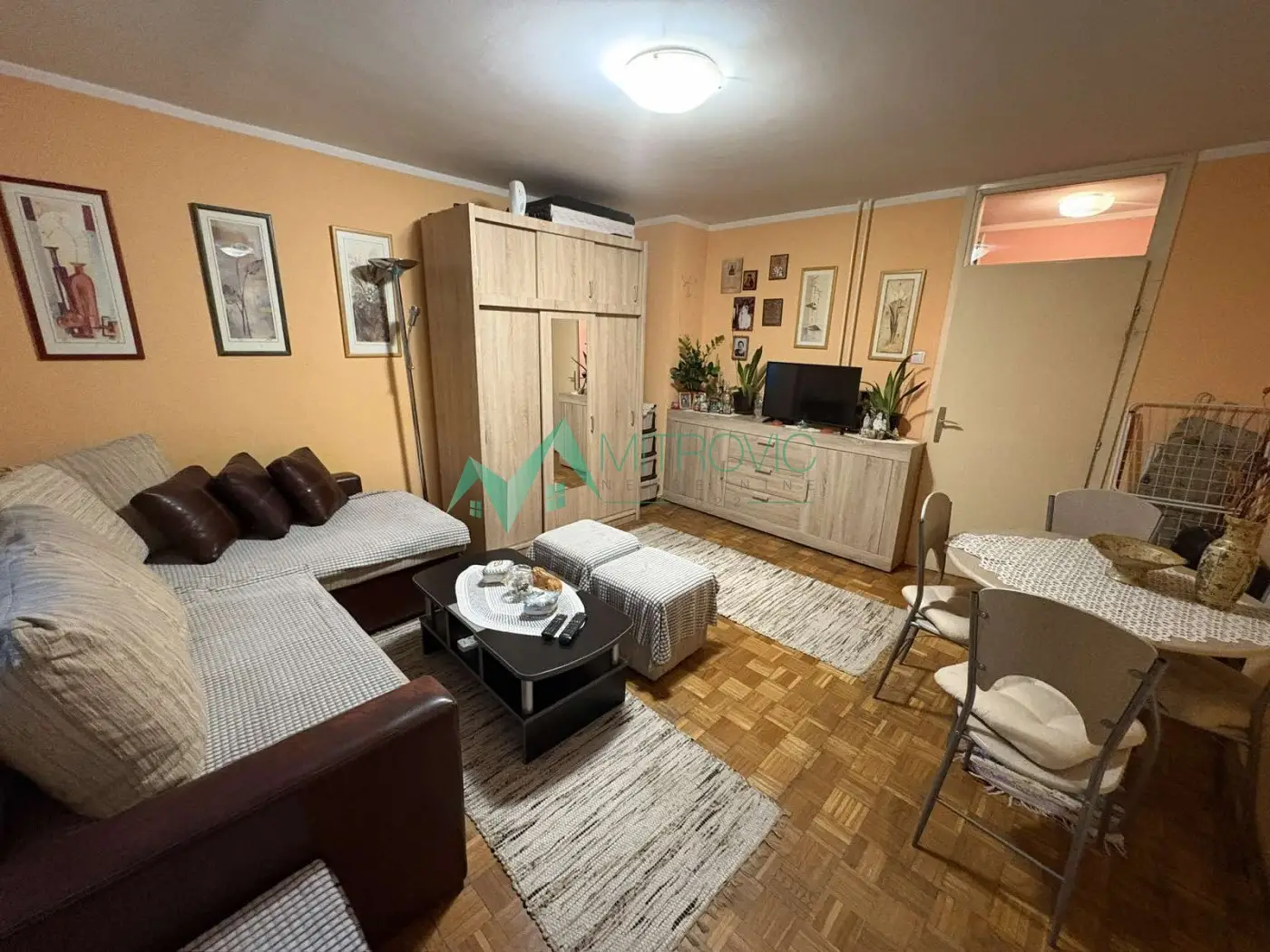 Stan - Novi Sad Novo Naselje - 1003996