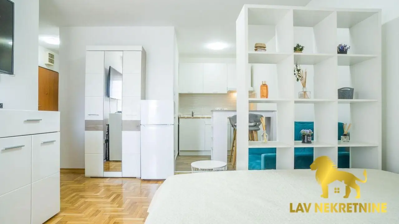 Stan - Novi Sad Centar - 9107249