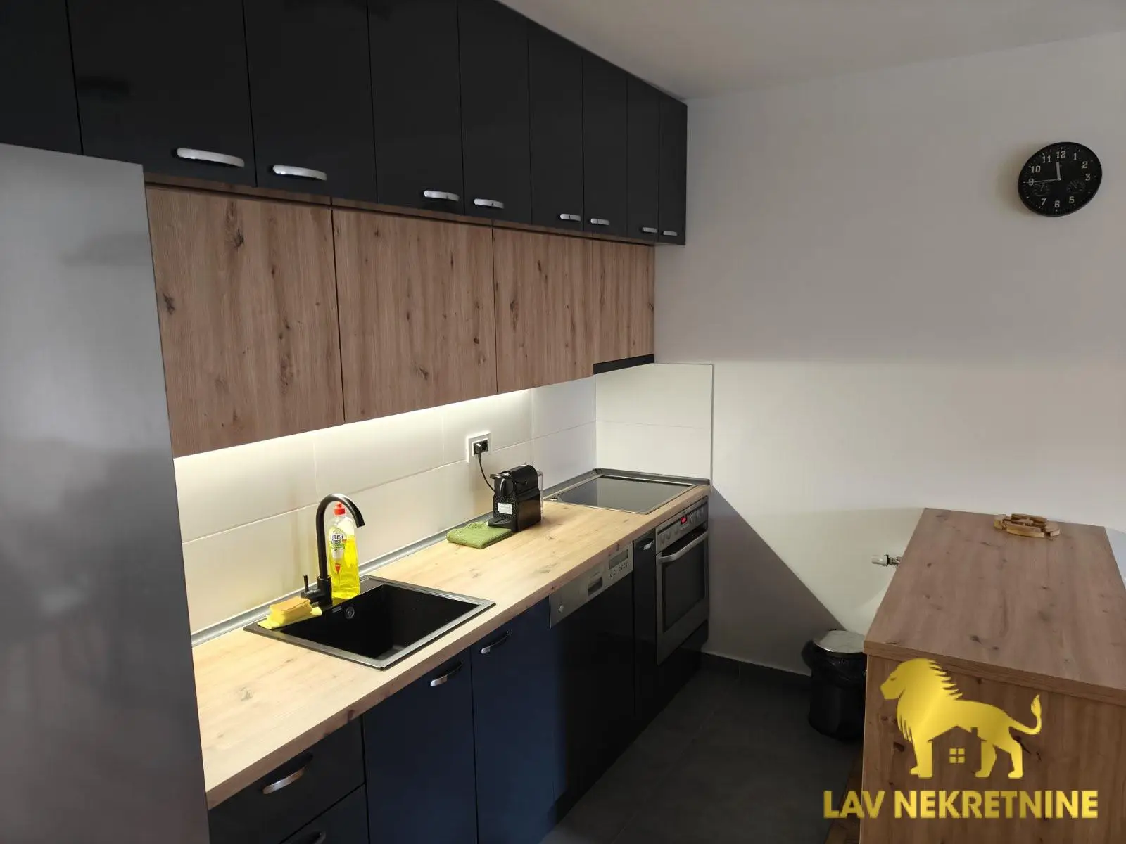 Stan - Novi Sad Podbara - 9107255