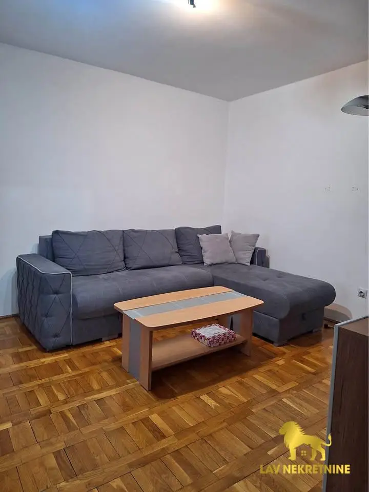 Stan - Novi Sad Detelinara - 9107257