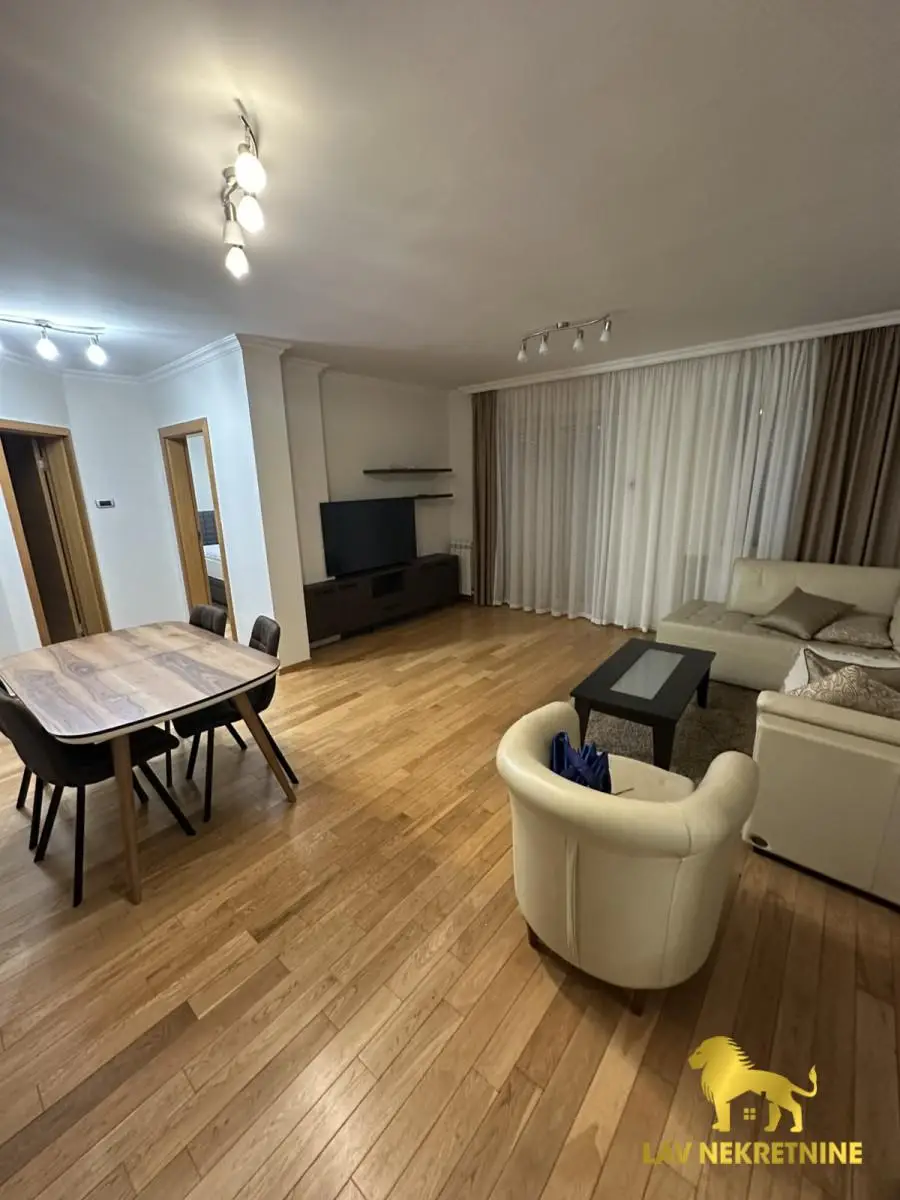 Stan - Novi Sad Centar - 9107263