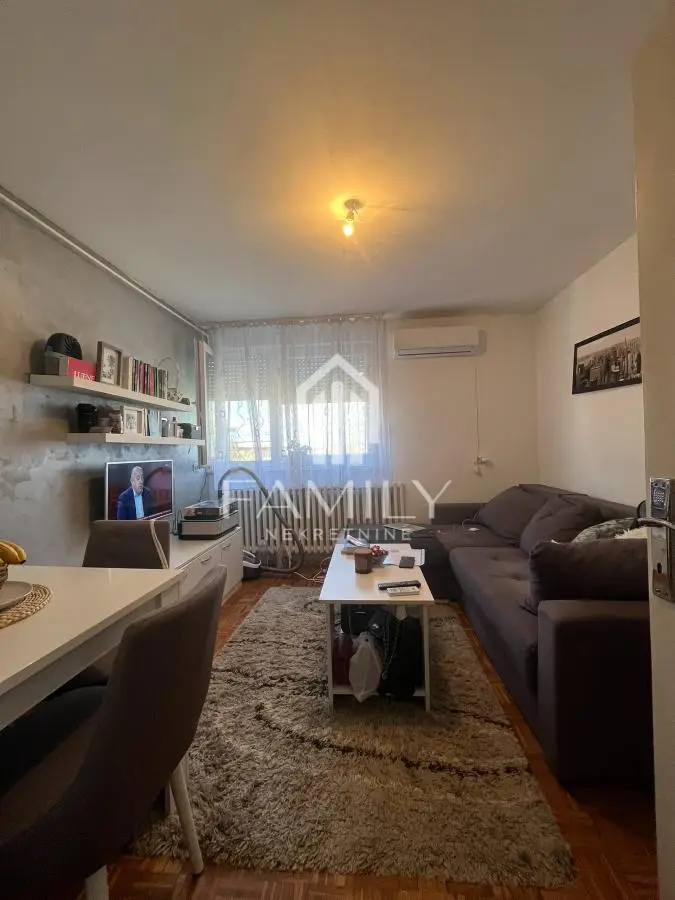 Stan - Novi Sad Detelinara - 4212