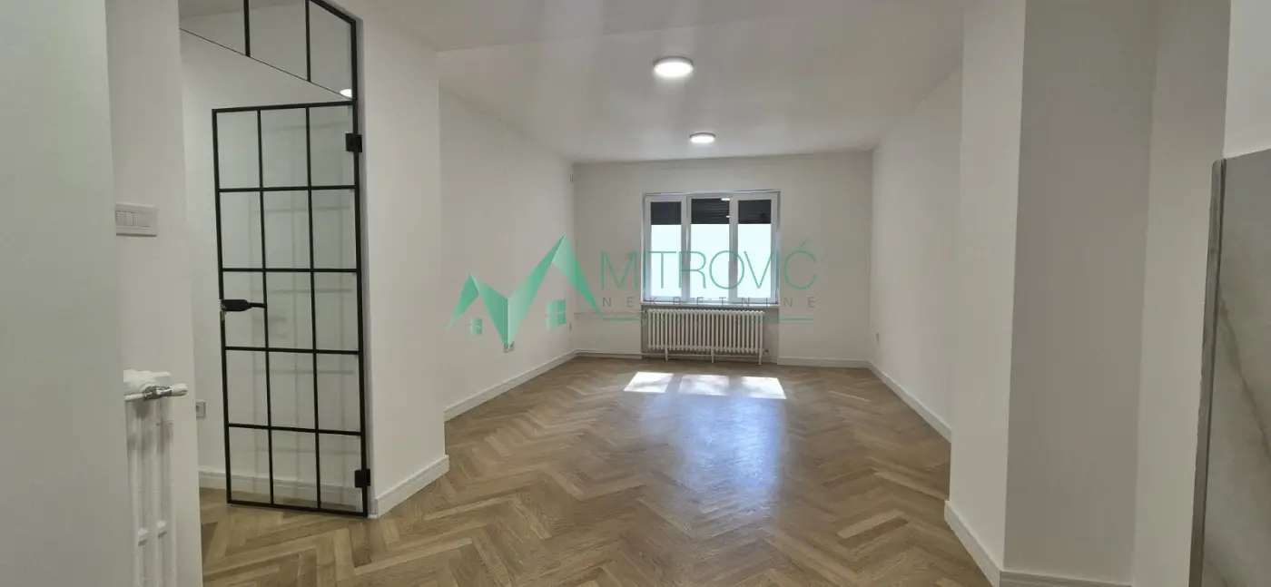 Stan - Novi Sad Centar - 1004053