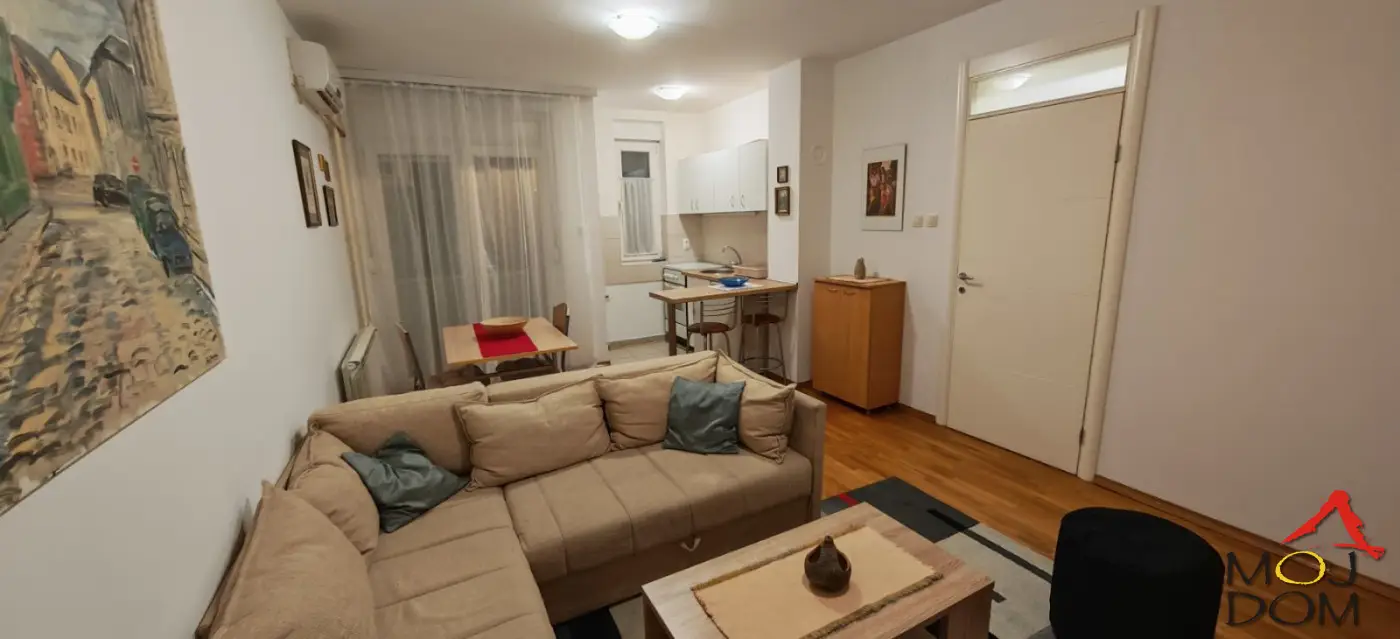 Stan - Novi Sad Centar - 9107017