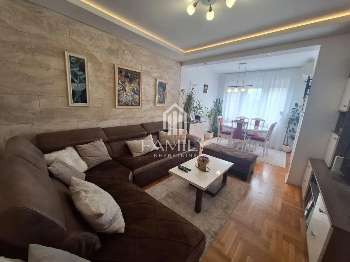 Stan - Novi Sad Novo Naselje - 4234
