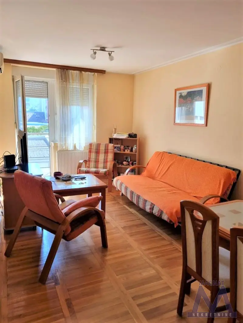 Stan - Novi Sad Bulevar Oslobođenja - 9101655