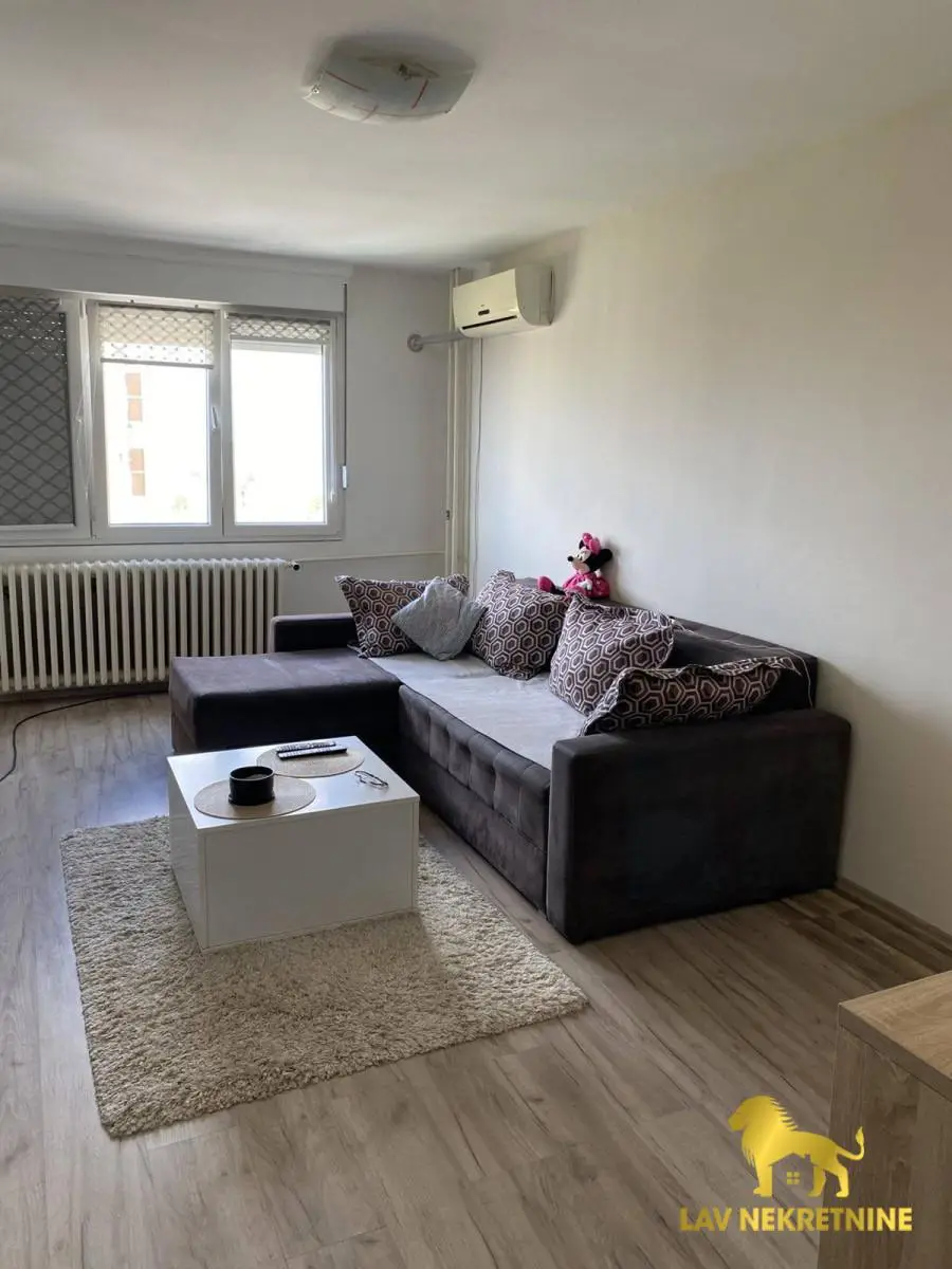 Stan - Novi Sad Novo Naselje - 9107278