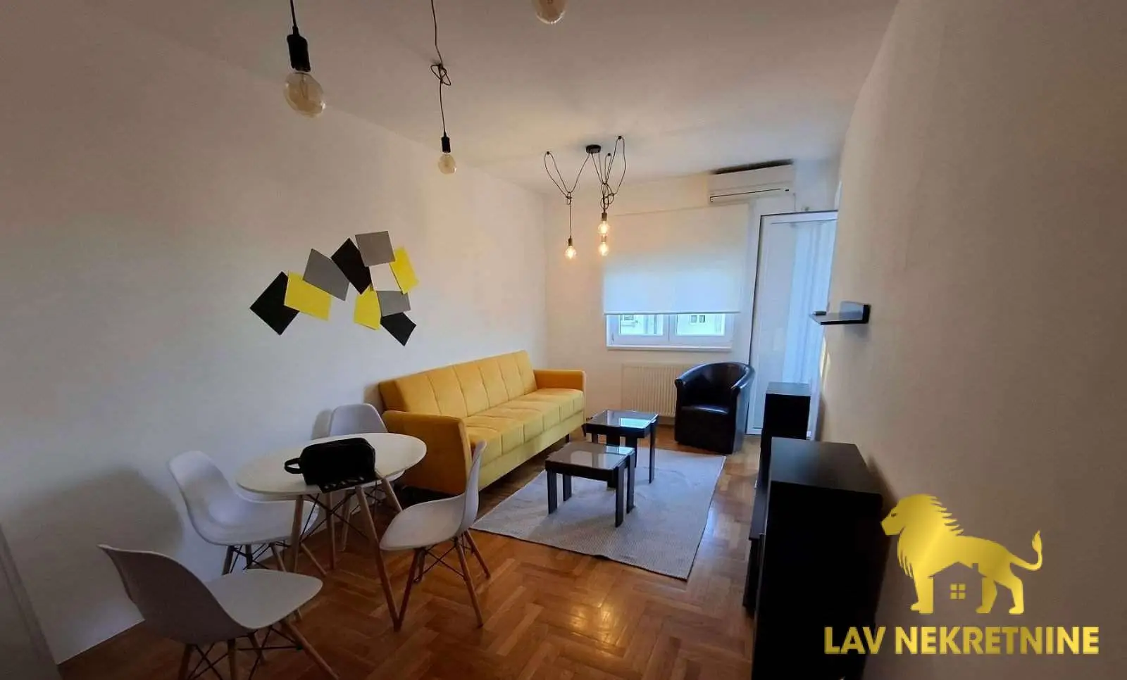 Stan - Novi Sad Novo Naselje - 9106826