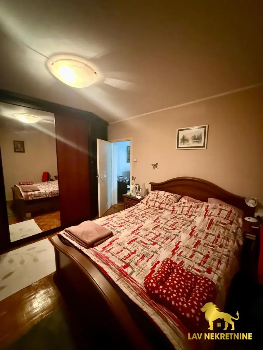 Stan - Novi Sad Detelinara - 1000497