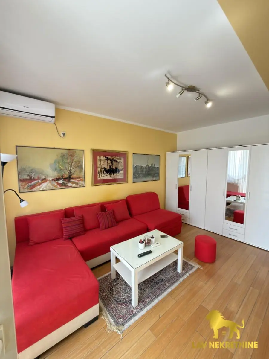 Stan - Novi Sad Detelinara - 9103425