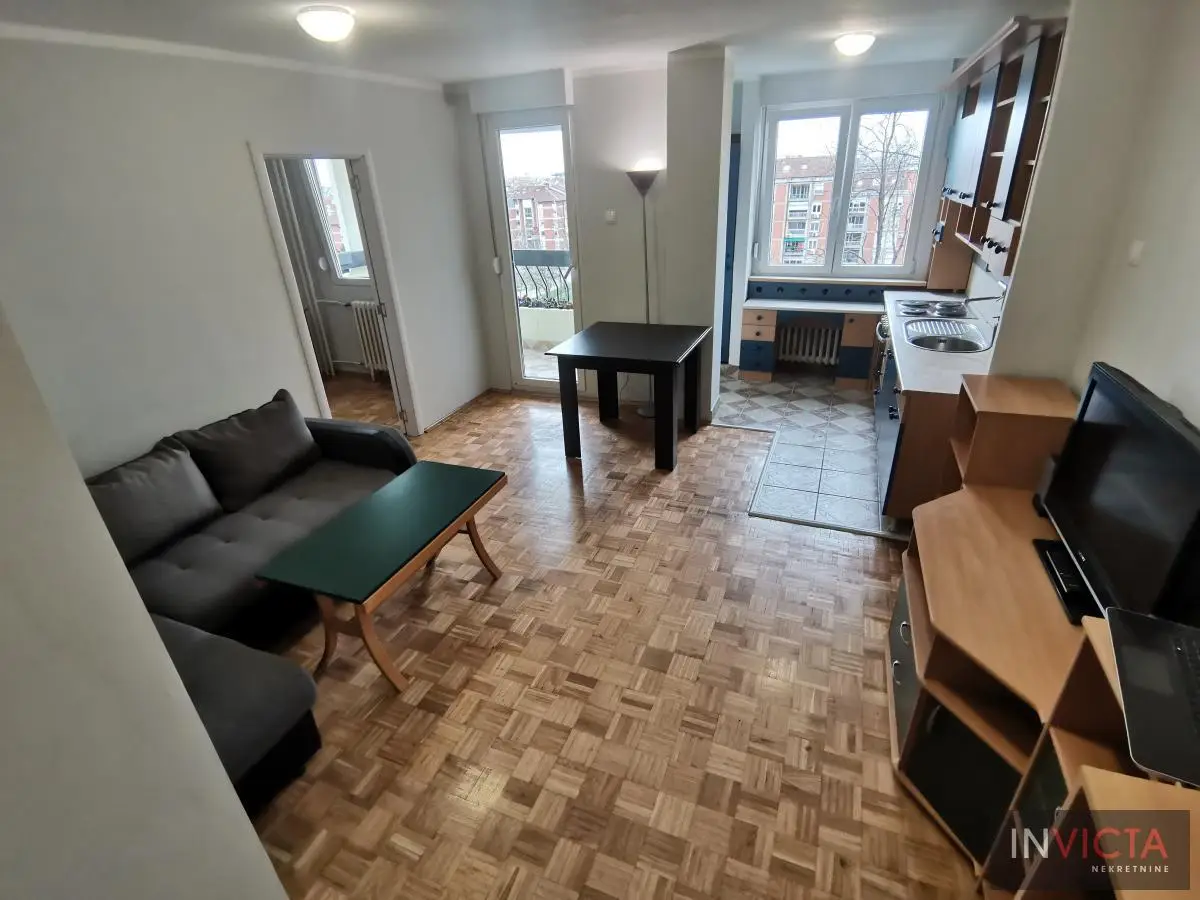Stan - Novi Sad Novo Naselje - 2230