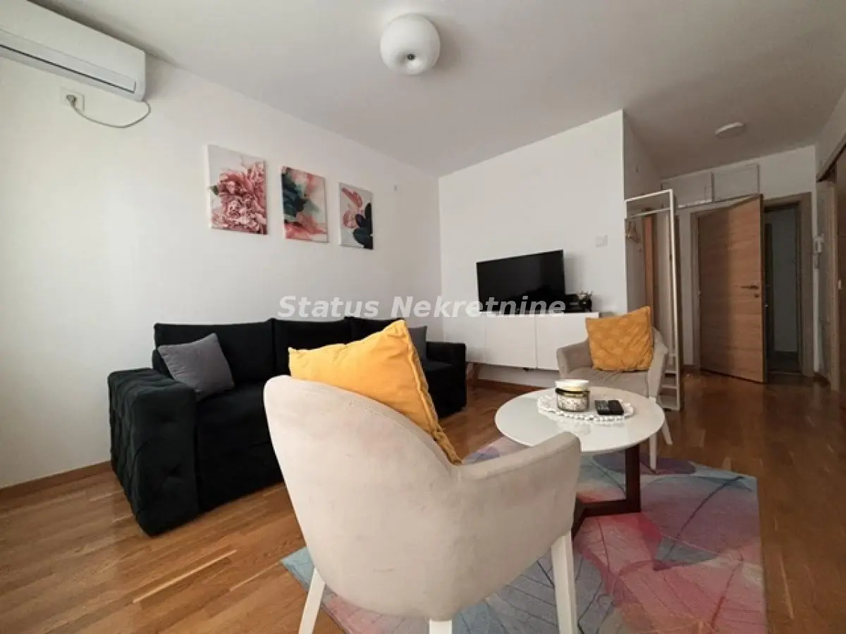 Stan - Novi Sad Novo Naselje - 22525
