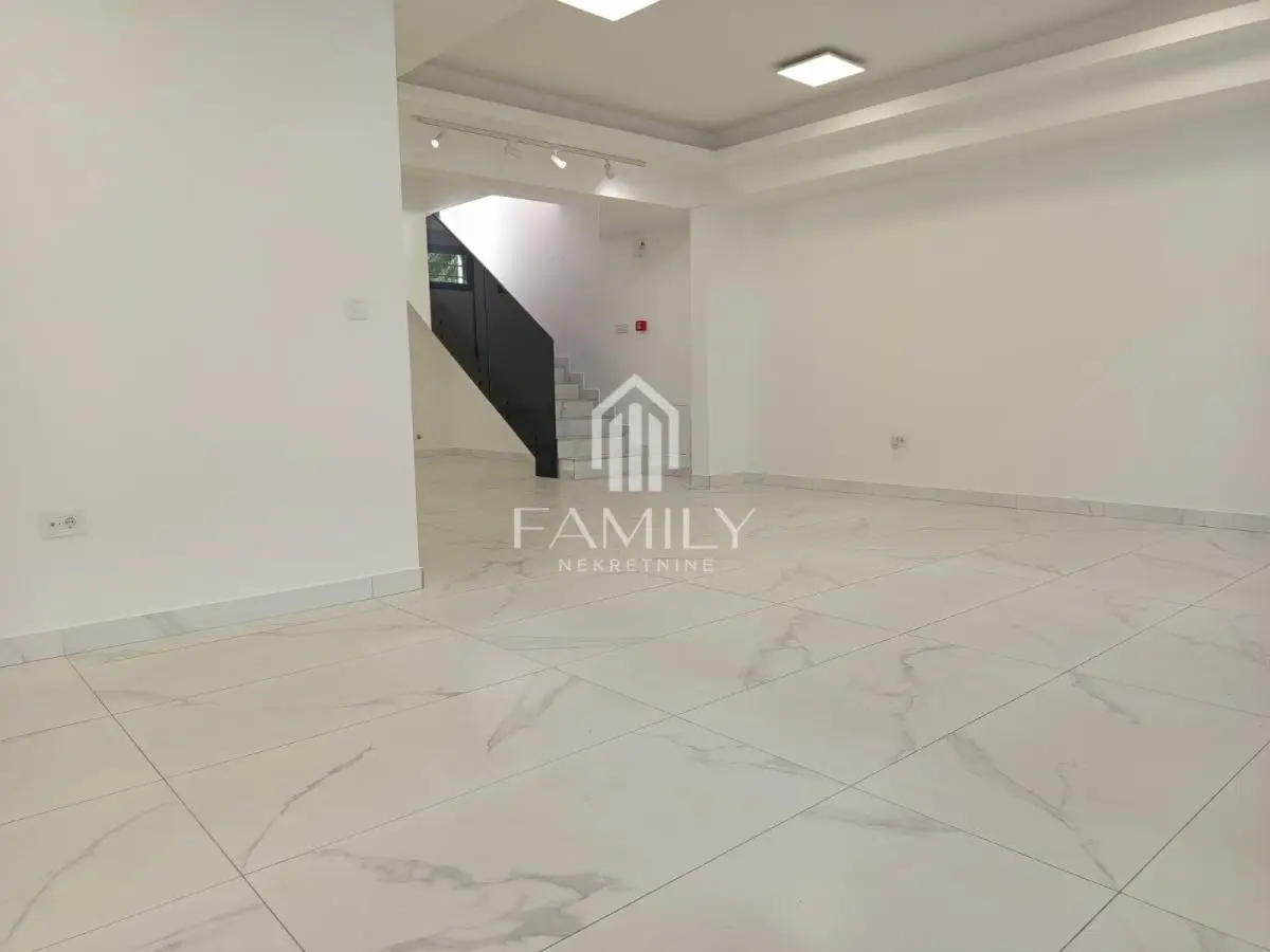Lokal - Novi Sad Centar - 3498