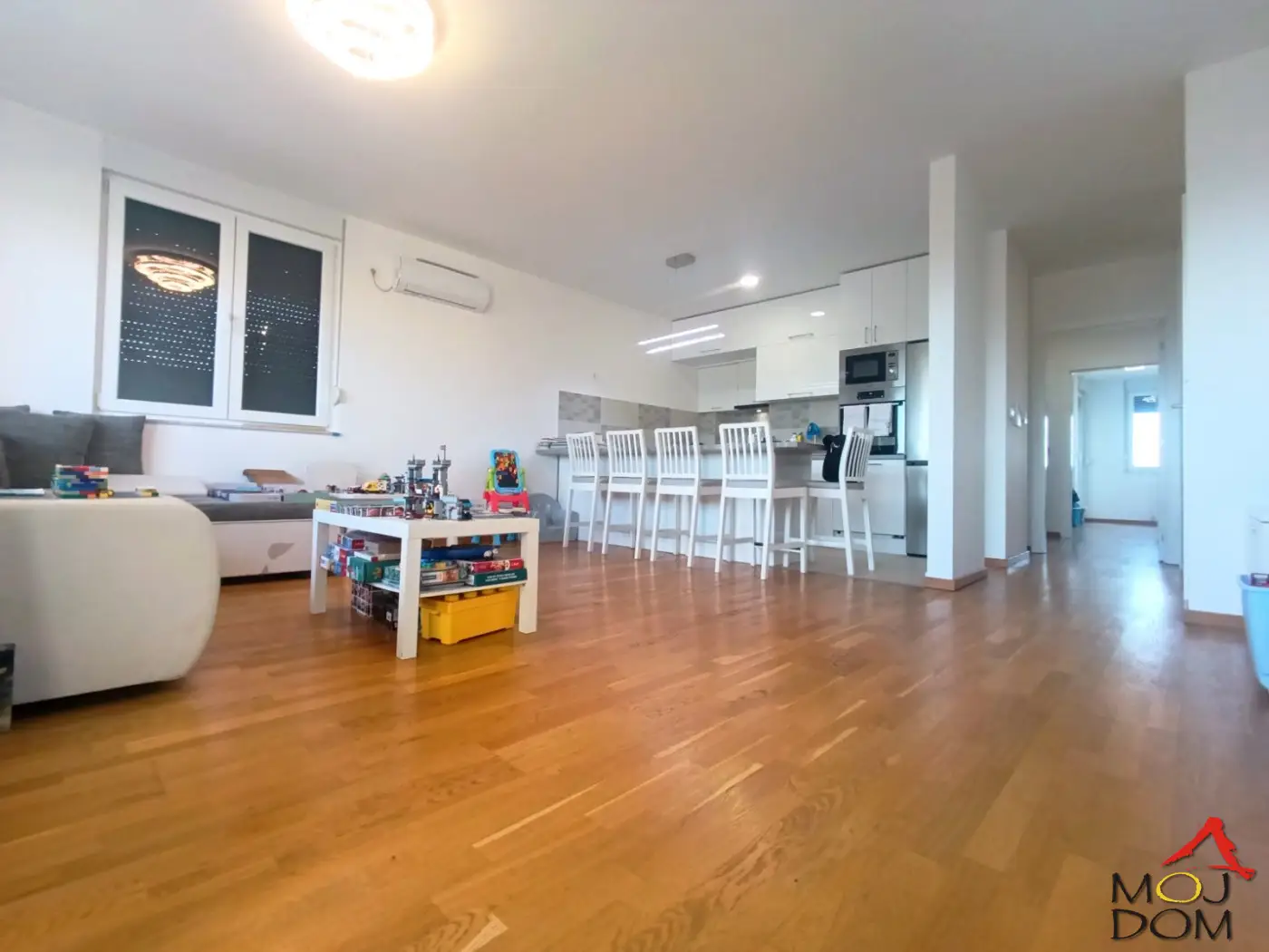 Stan - Novi Sad Somborski bulevar - 1032176