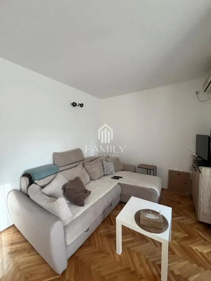 Stan - Novi Sad Bulevar Evrope - 4295