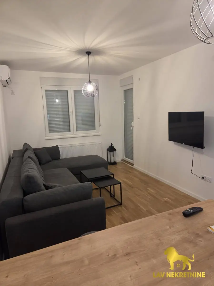 Stan - Novi Sad Podbara - 9107310
